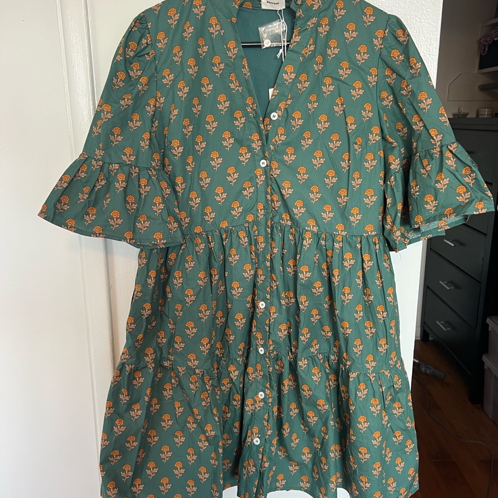 Piper and Scoot Harrelson Floral Tiered Dress in Green